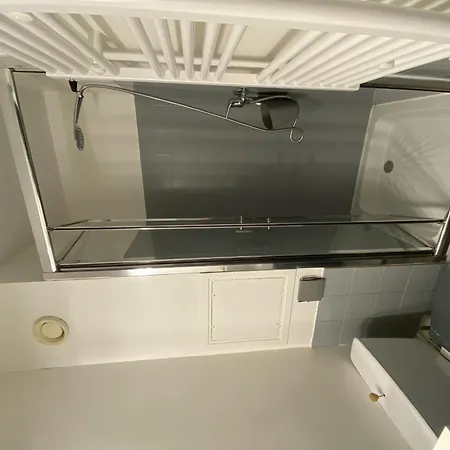 Appartement T2 Avec Terrasse Proche Des Thermes Du Connetable, Wi-fi, Lave-vaisselle