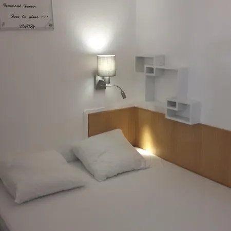 T2 Avec Terrasse Proche Des Thermes Du Connetable, Wi-fi, Lave-vaisselle La Roche-Posay