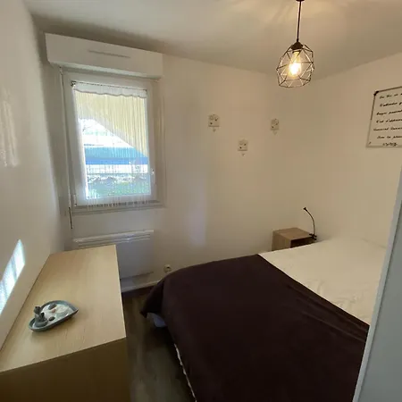 T2 Avec Terrasse Proche Des Thermes Du Connetable, Wi-fi, Lave-vaisselle Appartement